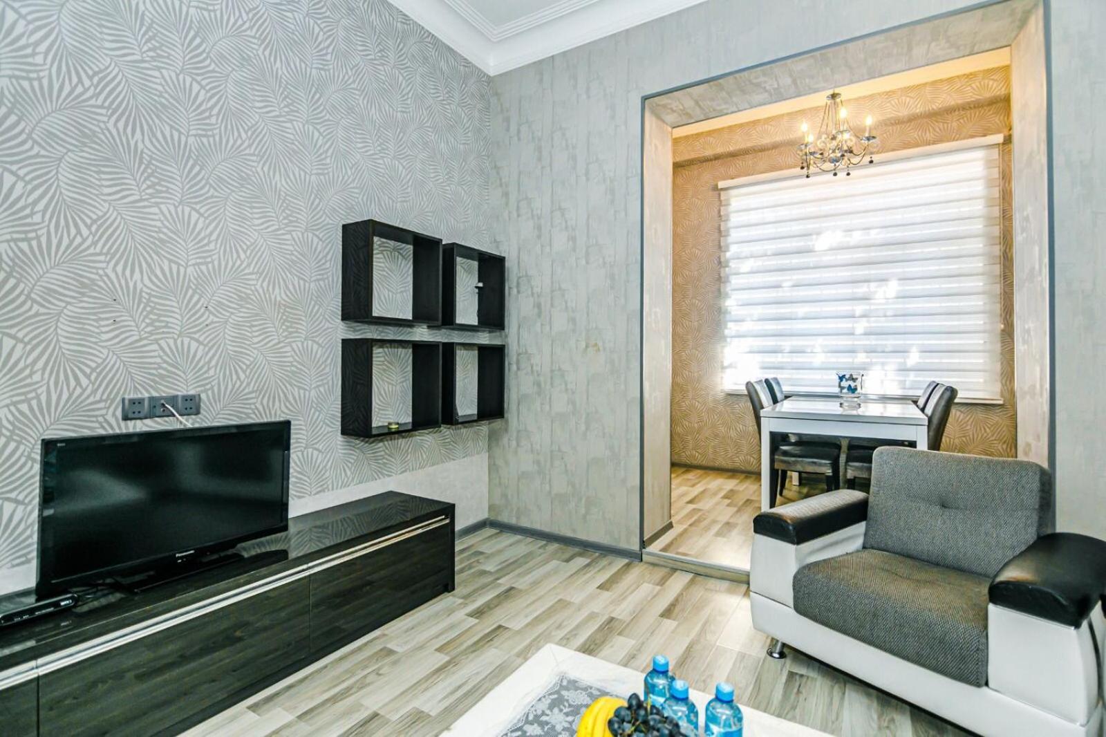 Azneft Square Deluxe Apartment Baku Exterior photo