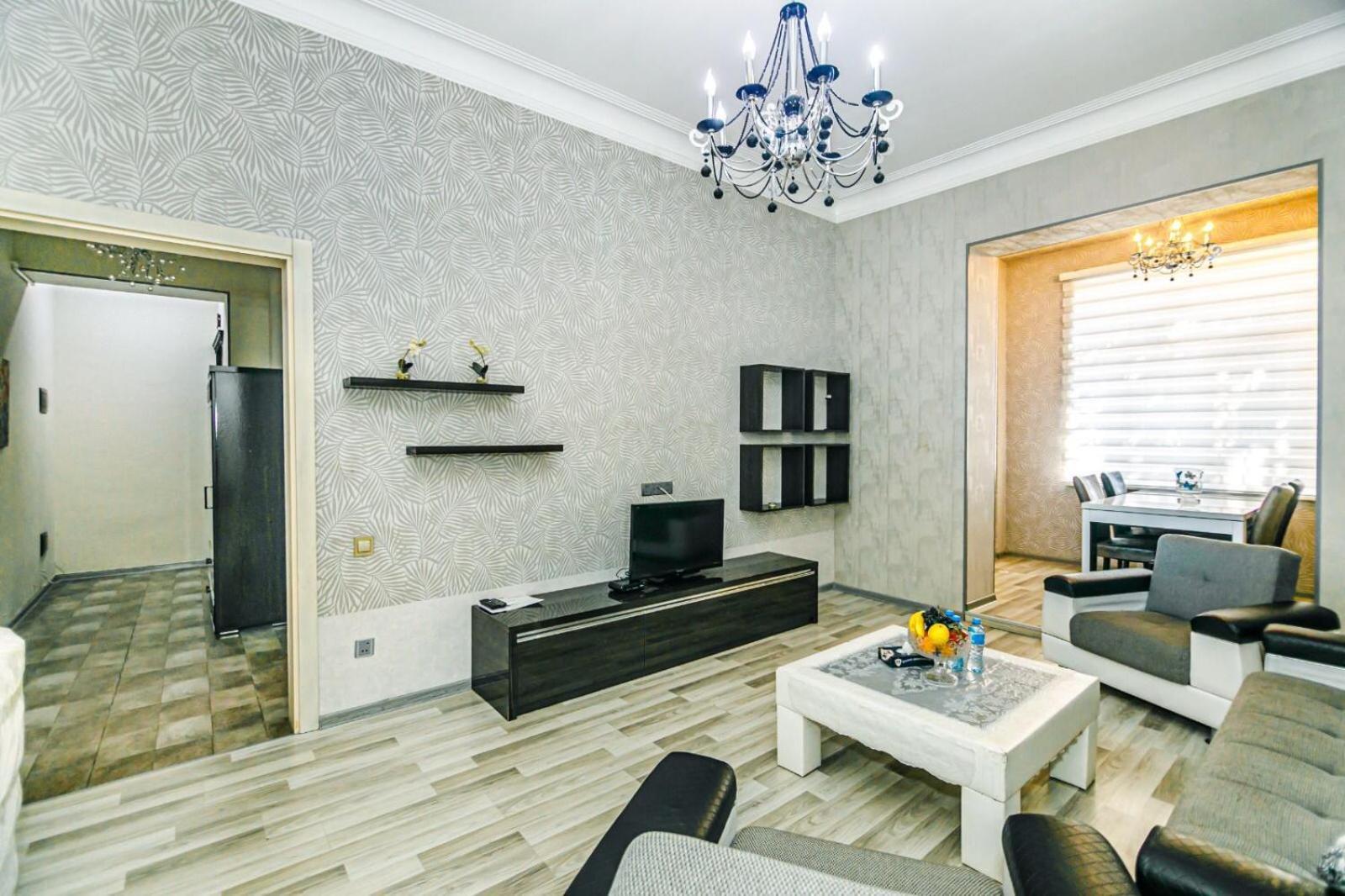 Azneft Square Deluxe Apartment Baku Exterior photo